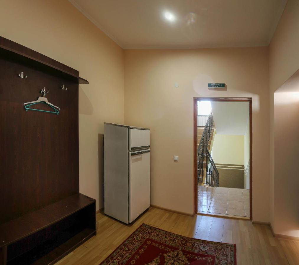 Отель Центр Трускавца Truskavets Dış mekan fotoğraf